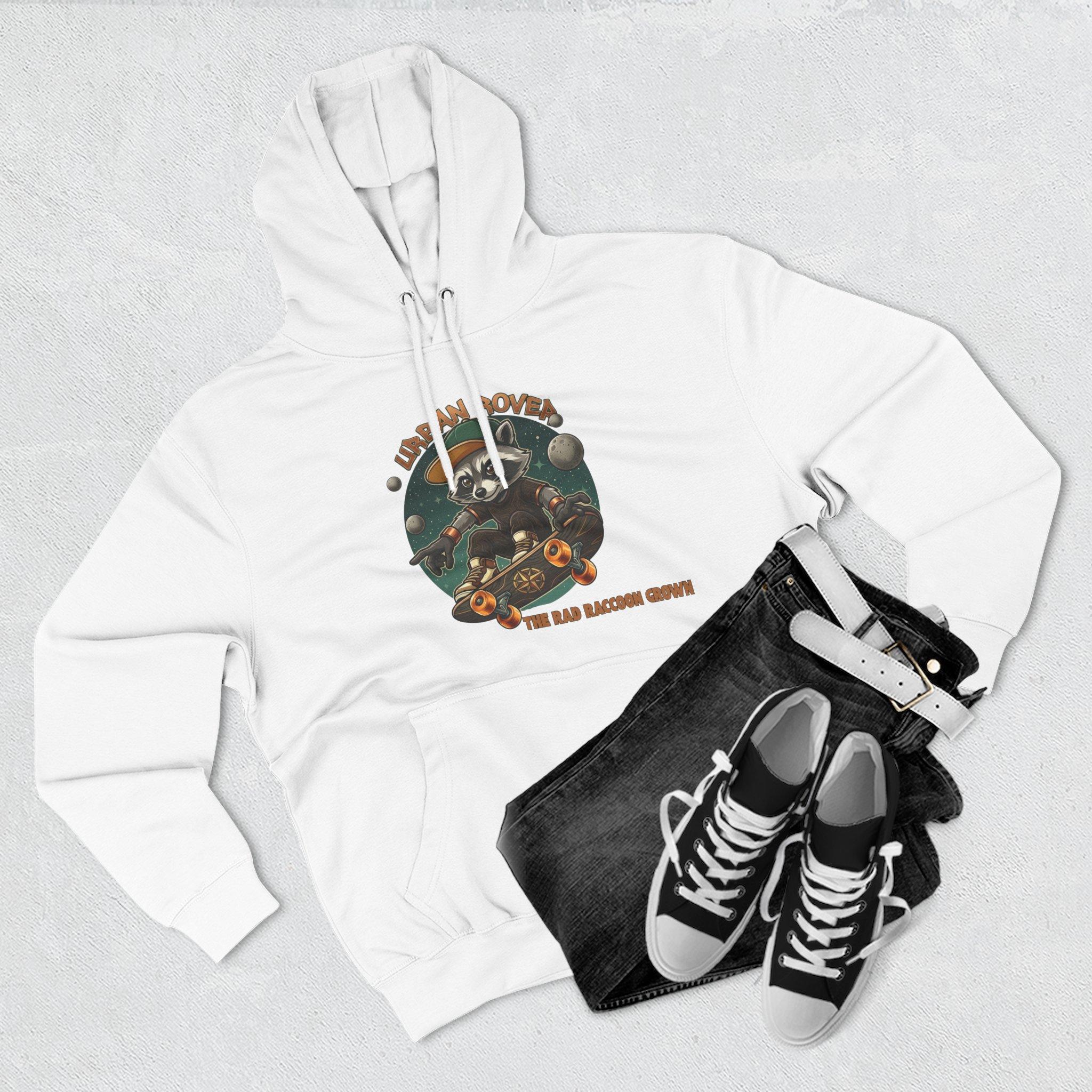 Raccoon Space Hoodie — "I Need Oxygen" Retro Astronaut Graphic 9 Raccoon Space Hoodie — "I Need Oxygen" Retro Astronaut Graphic - Imagen 9