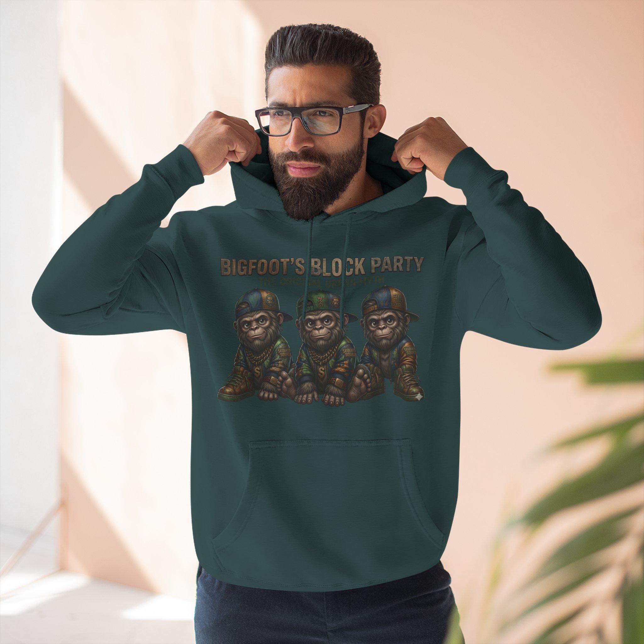 Bigfoot's Block Party Hoodie — Three Baby Sasquatch Crew Fleece Pullover 21 Bigfoot's Block Party Hoodie — Three Baby Sasquatch Crew Fleece Pullover - Imagen 21