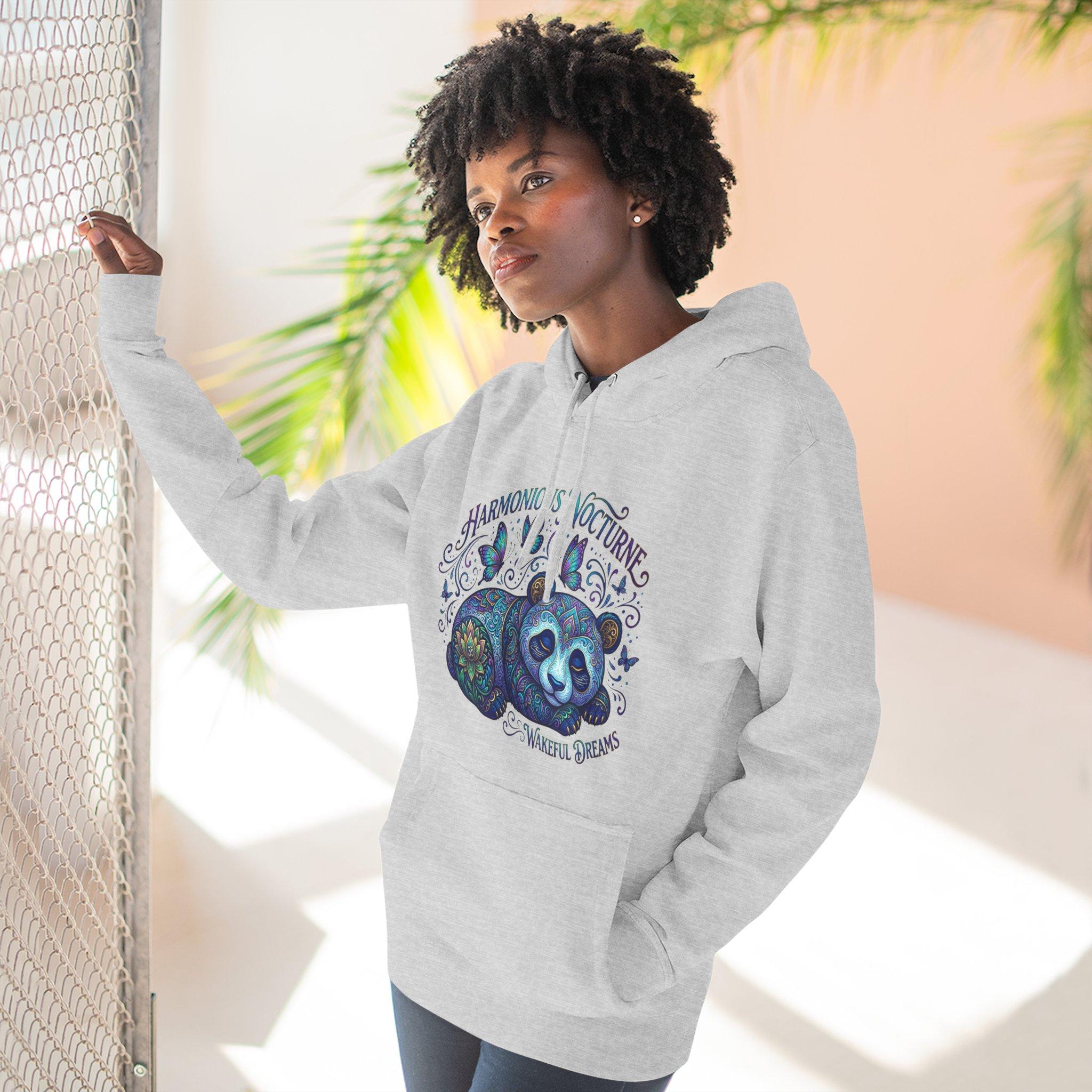 Sudadera con capucha Nocturne Harmony Panda — Sudadera de forro polar con estampado de fauna nocturna y un toque de fantasía. 6 Sudadera con capucha Nocturne Harmony Panda — Sudadera de forro polar con estampado de fauna nocturna y un toque de fantasía. - Imagen 6