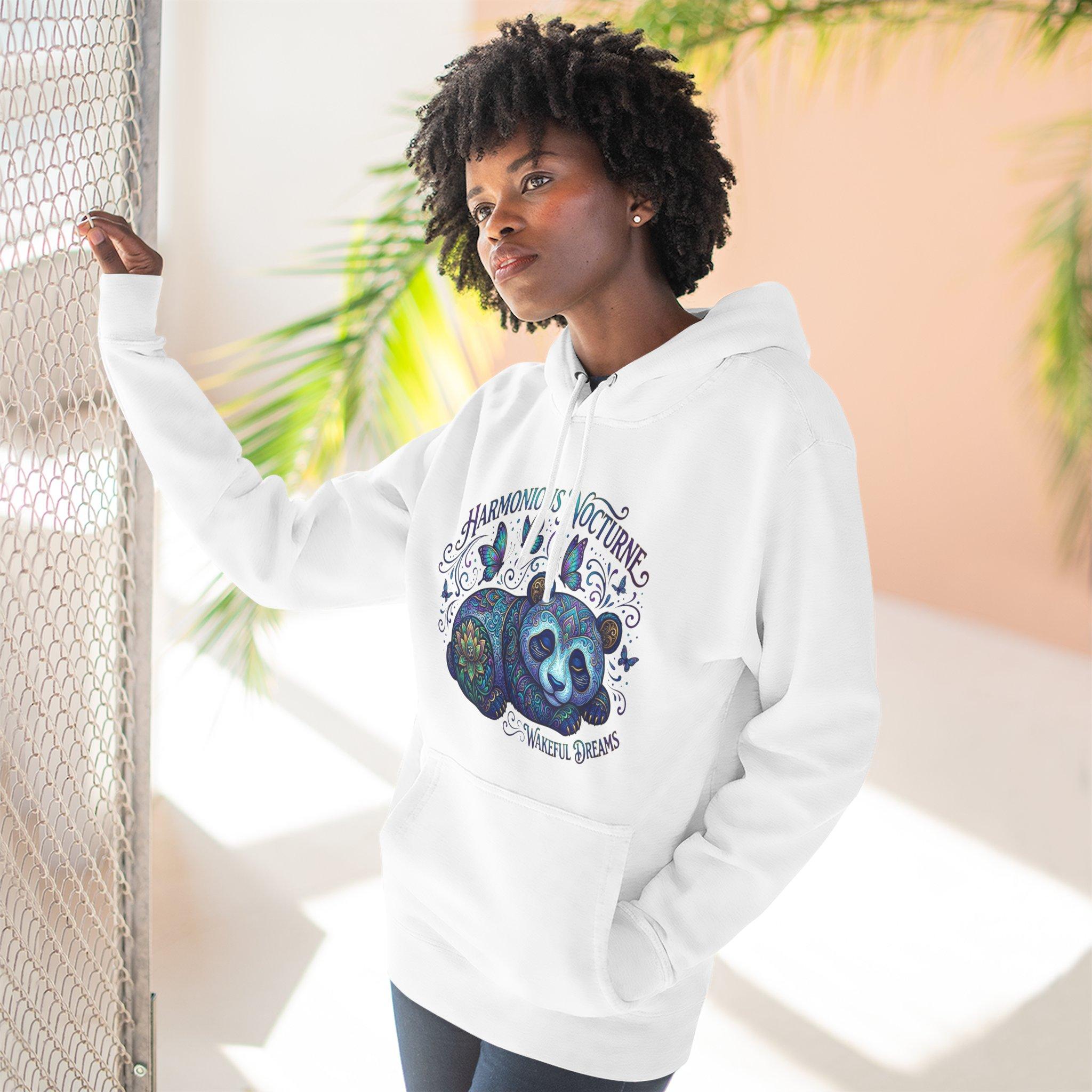 Sudadera con capucha Nocturne Harmony Panda — Sudadera de forro polar con estampado de fauna nocturna y un toque de fantasía. 3 Sudadera con capucha Nocturne Harmony Panda — Sudadera de forro polar con estampado de fauna nocturna y un toque de fantasía. - Imagen 3