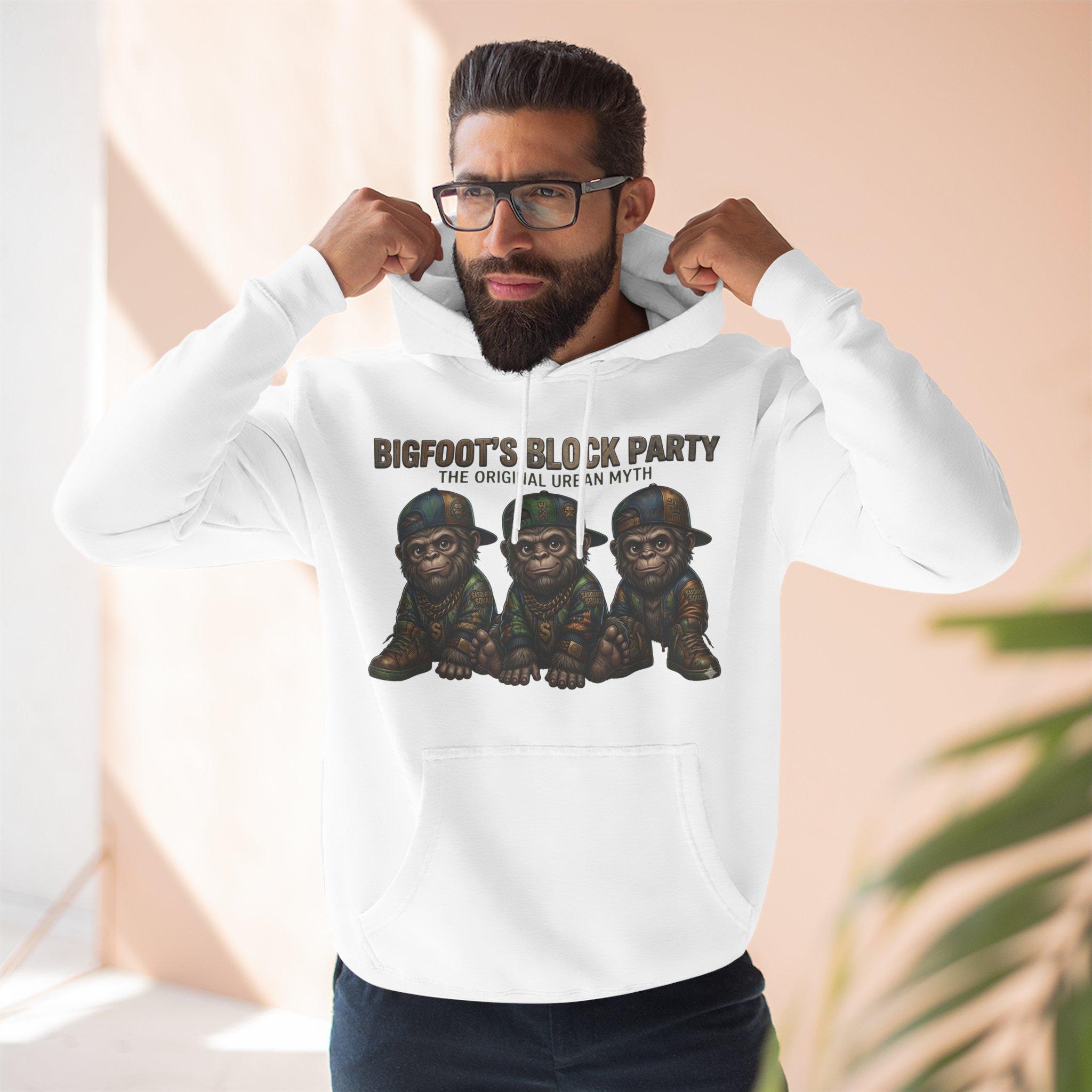 Bigfoot's Block Party Hoodie — Three Baby Sasquatch Crew Fleece Pullover 17 Bigfoot's Block Party Hoodie — Three Baby Sasquatch Crew Fleece Pullover - Imagen 17